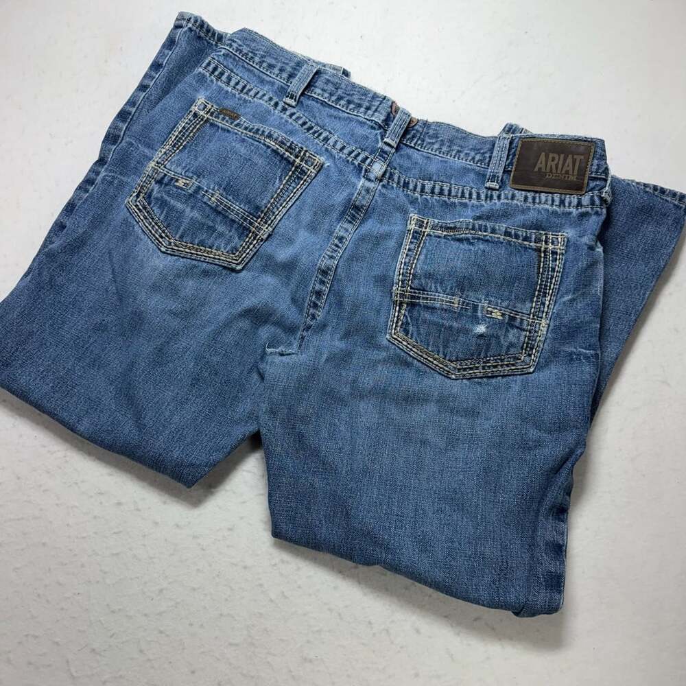 Ariat M5 Straight Fit Straight Leg Size 38x30 Jeans
